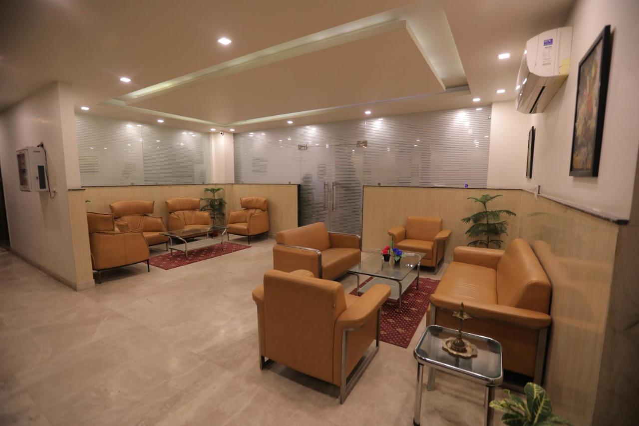 Airport Hotel Bollywood Paradise New Delhi Extérieur photo