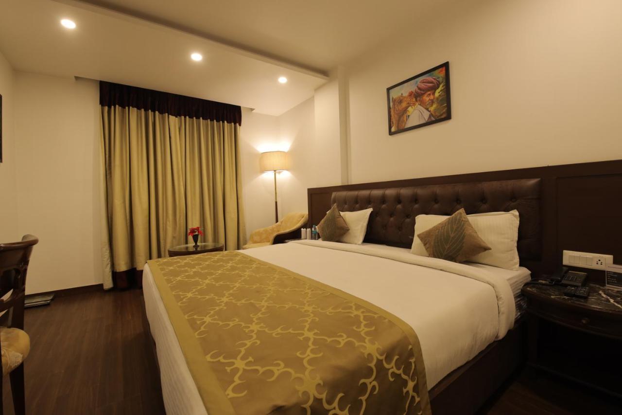 Airport Hotel Bollywood Paradise New Delhi Extérieur photo